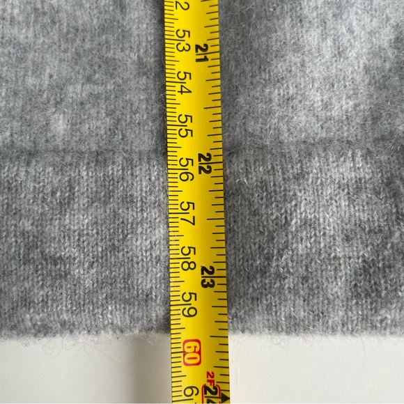 Cashmere Hudson North Sweater Size Large Heathered Grey Quiet Luxury Soft - Picture 12 of 13
